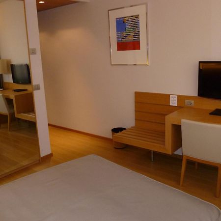 Hotel Internazionale แชร์วินญาโน เดล ฟริอูลี ภายนอก รูปภาพ