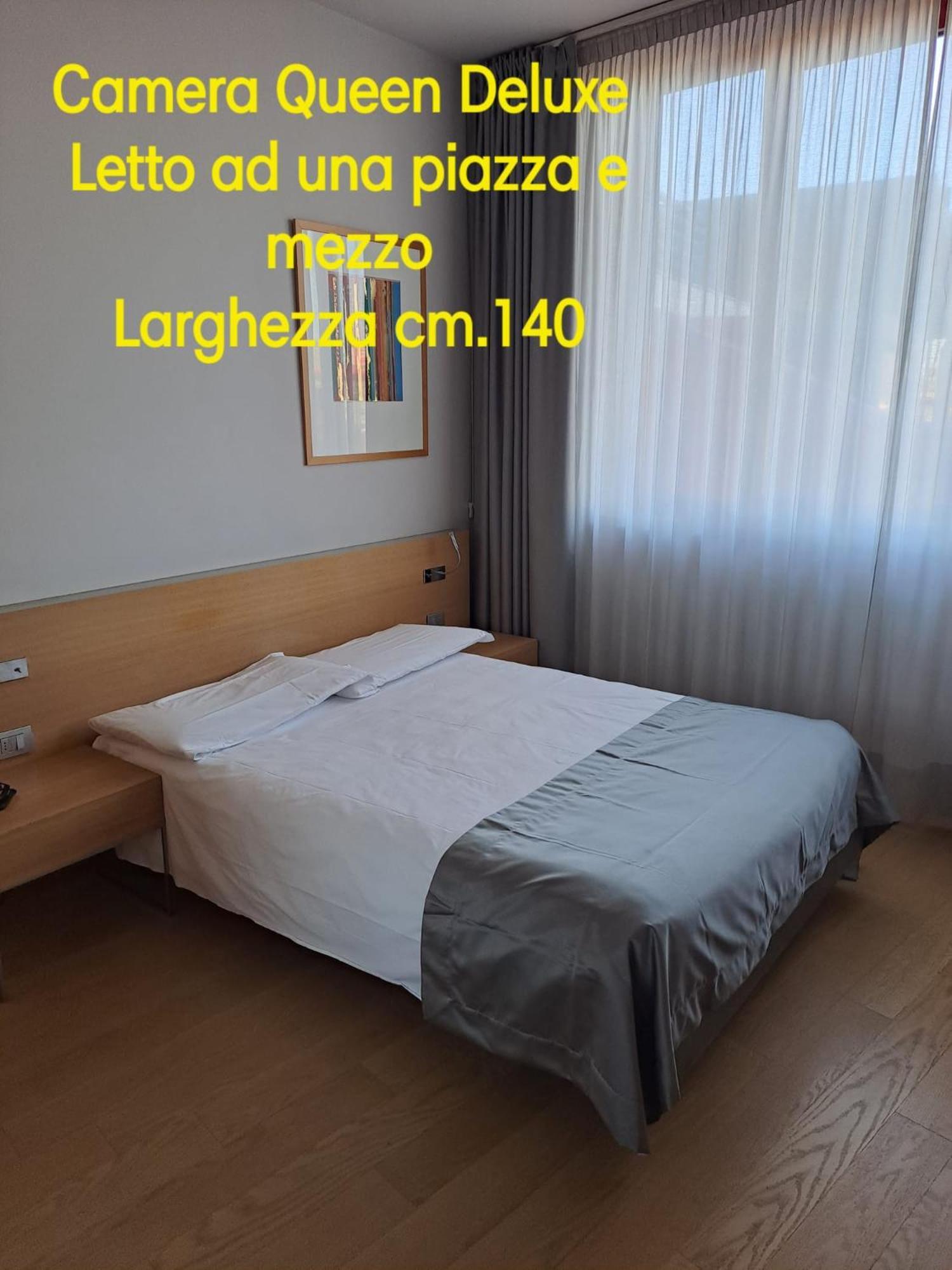 Hotel Internazionale แชร์วินญาโน เดล ฟริอูลี ภายนอก รูปภาพ